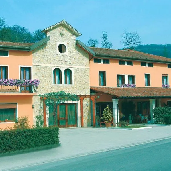 Albergo Isetta, hotel in Grancona