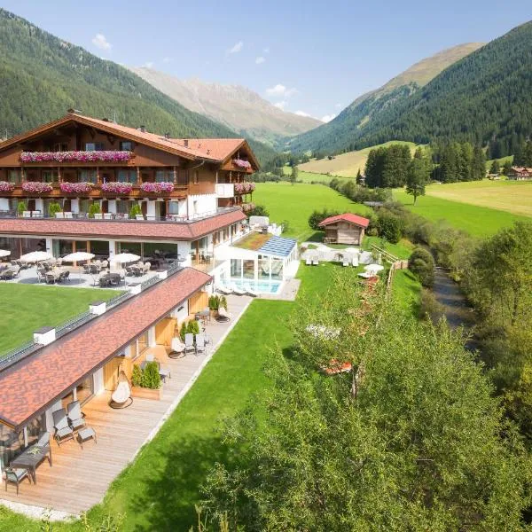 Vitalpina Hotel Magdalenahof, hotel in San Giuseppe in Anterselva