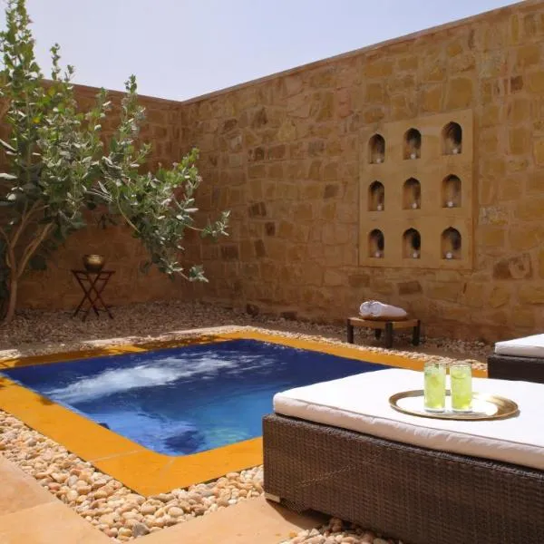 SUJÁN The Serai Jaisalmer, hotel v destinaci Džaisalmér