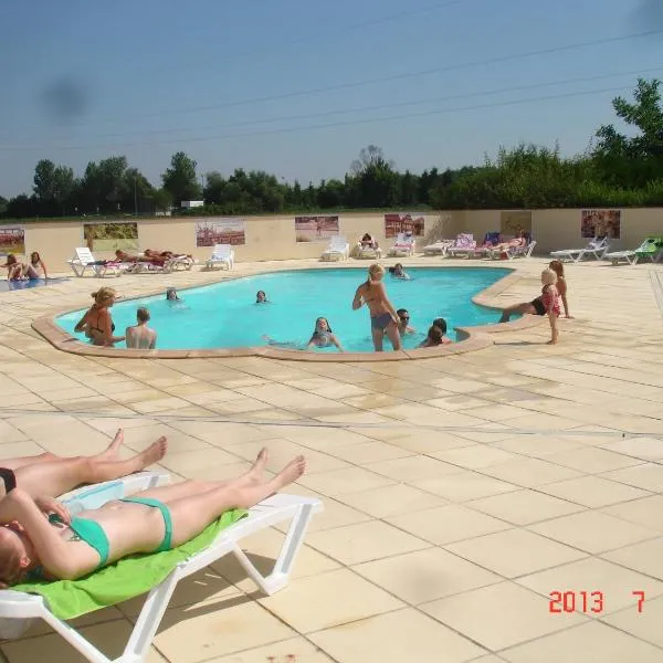 Camping du RIED, hotel in Boofzheim