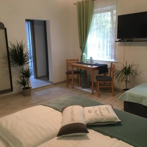 Hopfengrund, hotel v destinaci Arnstadt