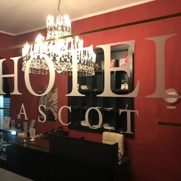 Hotel Ascot – hotel w mieście Caianello