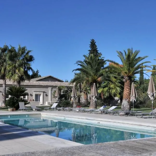 Domaine du Grand Malherbes, hotel v destinaci Aimargues