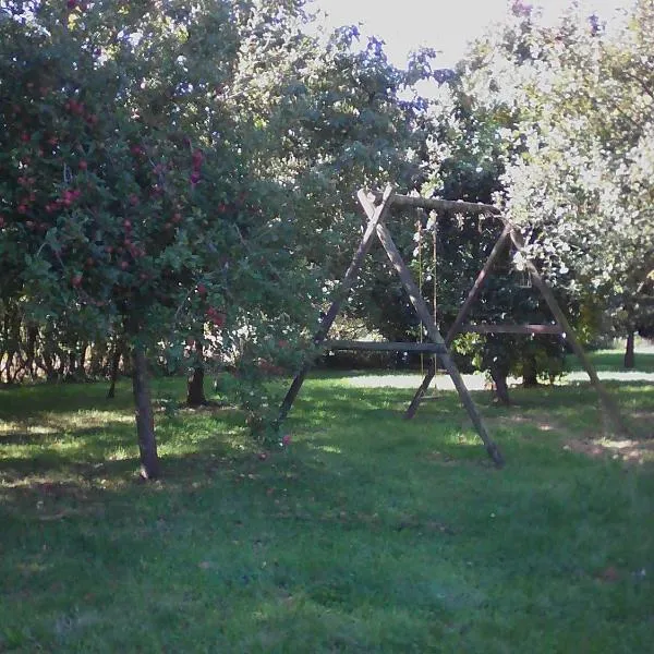 Gîte Lézardrieux, отель в городе Kerbors