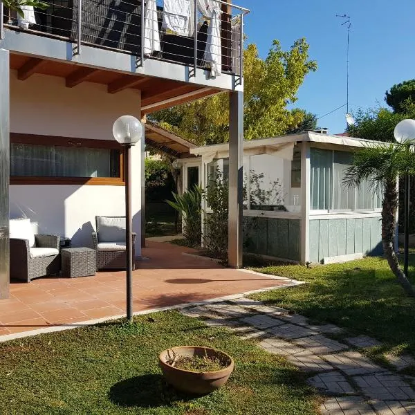 B&B Albaluna, hotel v destinácii Valenzano