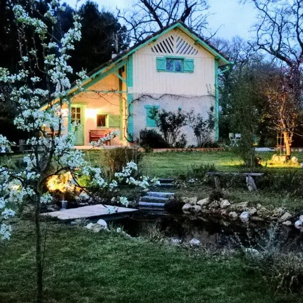 Les Hôtes Landes, hotel di Roquefort