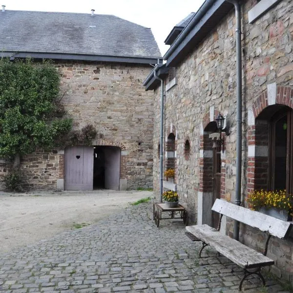Gîte Ferme d'Ortie, hotel in Sainte-Ode