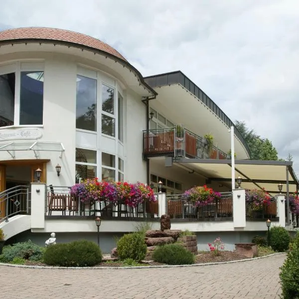 Hotel Ochsen, hotel en Unterreichenbach