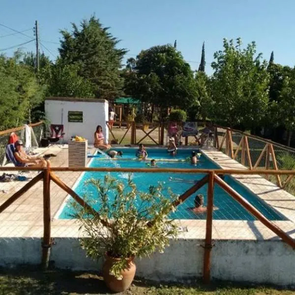 Cabañas Esferas de Cristal, hotel em Capilla del Monte