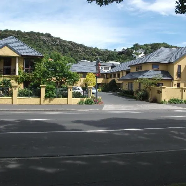 Alhambra Oaks Motor Lodge, hotel di Port Chalmers