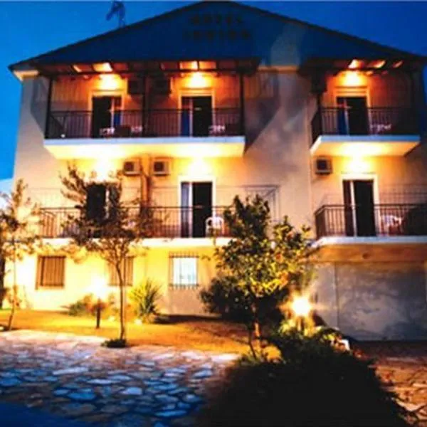 Ionion Hotel, khách sạn ở Sivota