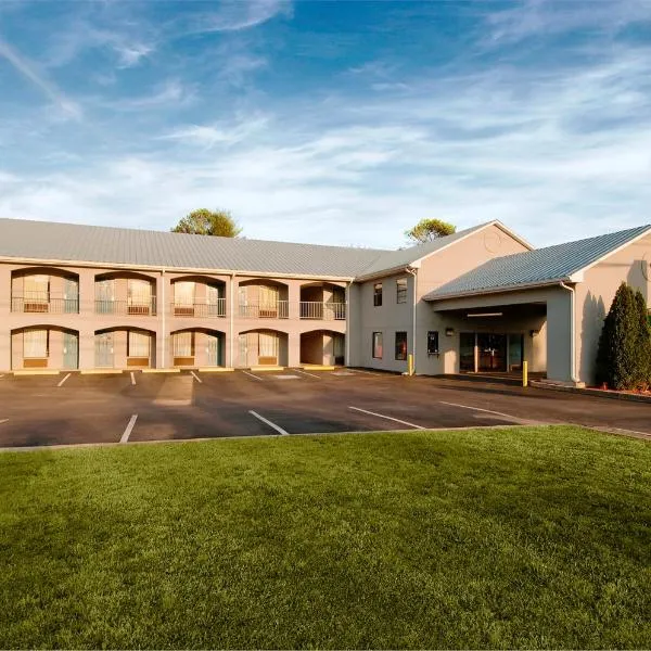 Americas Best Value Inn - Rome, hotel in Lindale