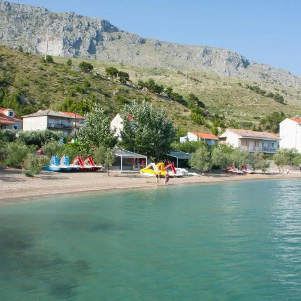 Apartment Mikulić, hotel v destinaci Duće