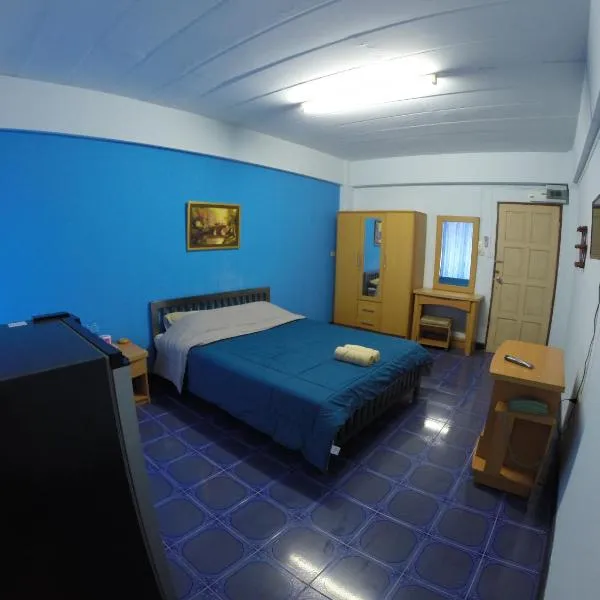 Earth Mansion Sai 5, hotel v destinaci Sam Phran