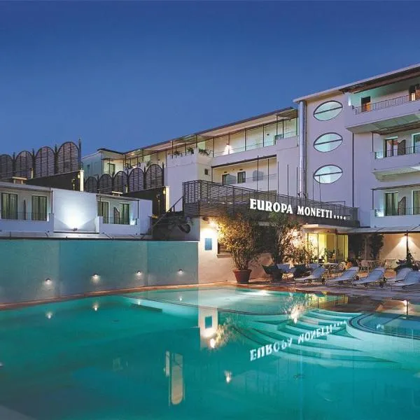 Hotel Europa Monetti, hôtel à Cattolica