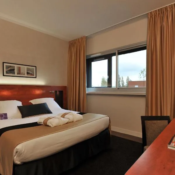 Mercure Maurepas Saint Quentin, hotel em Auffargis