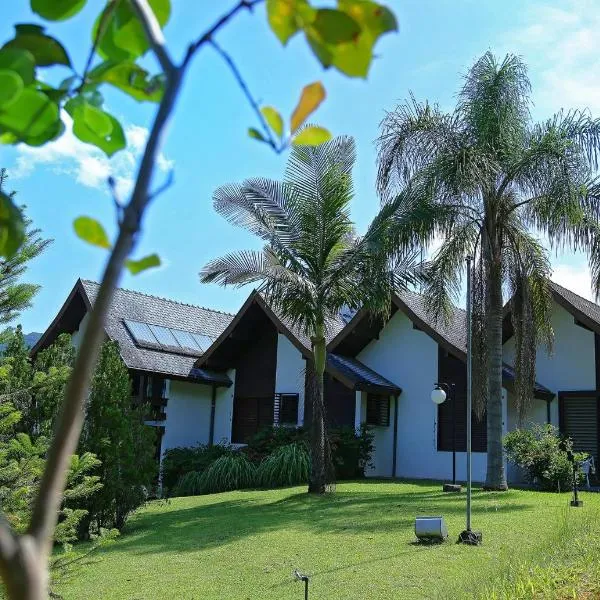 Casa Branca Pousada, hotel v destinácii Pomerode