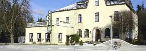 Tannenheim, hotel in Gondershausen