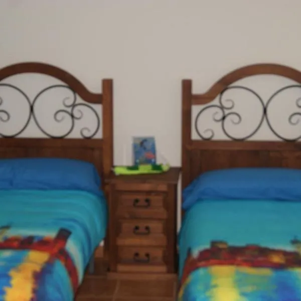 Apartamentos Hermanas Montolio, hotell sihtkohas Valbona