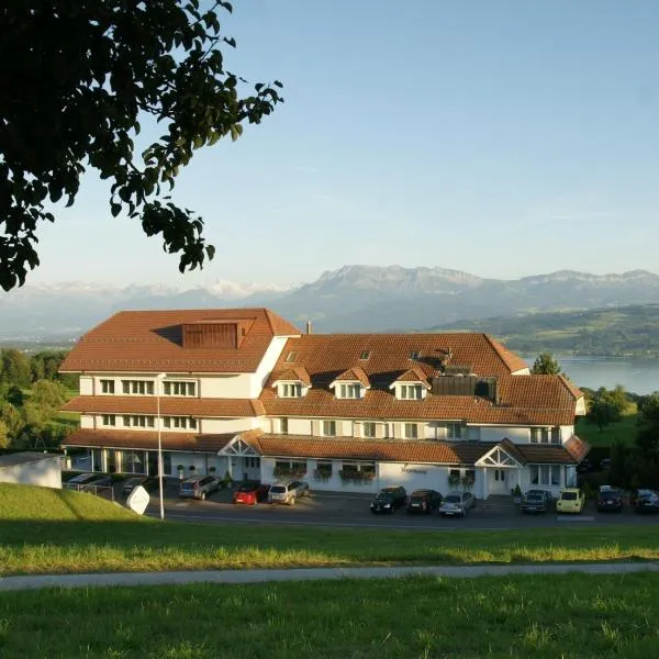 Hotel Restaurant Vogelsang、アイヒのホテル