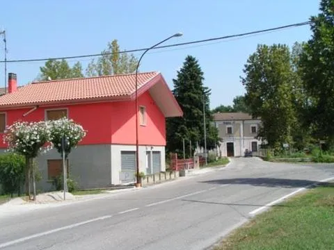 B&B da Zio Gianni, hotel v destinaci Fratta Polesine