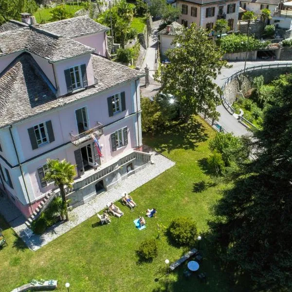 Wild Valley Hostel - Villa Edera, hotel v destinaci Auressio