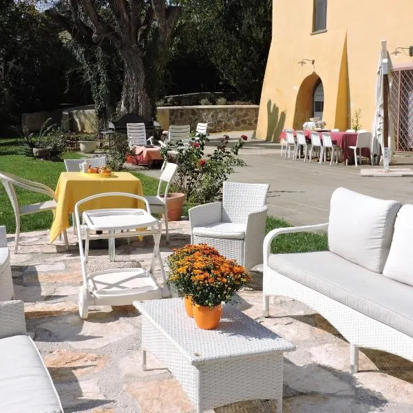 Casale Fedele Relax B&B Vicino al Borgo, hotel v destinaci Ronciglione