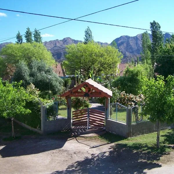 Cabañas y Hotel Ebemys, hotell i San Agustín de Valle Fértil