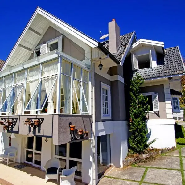 Vila de Charme Suítes, hotel in Campos do Jordão
