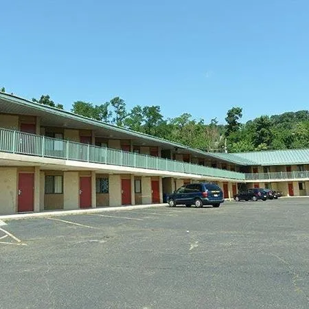 Red Roof Inn Green Brook - Somerset, hotel di Green Brook