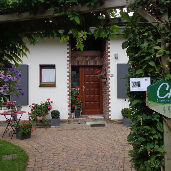 Le Chant du Merle, hotell i Neufchâteau