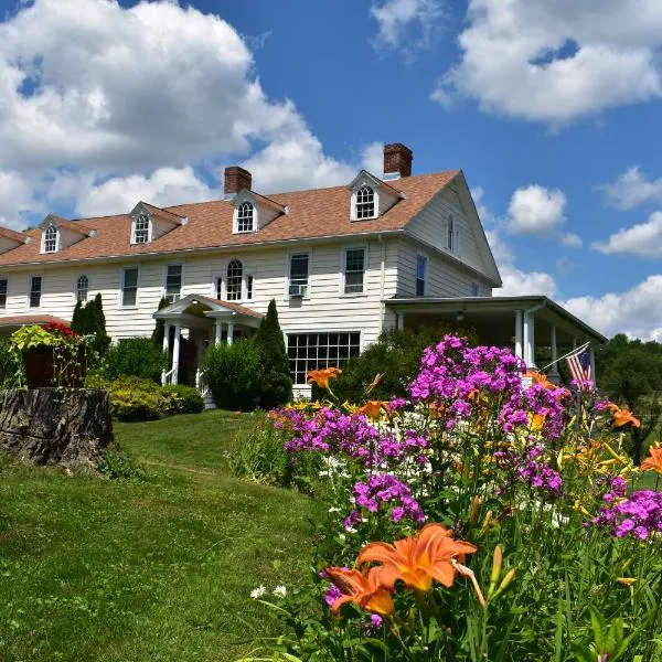 Harbour House Inn B&B, hotel a Cummington