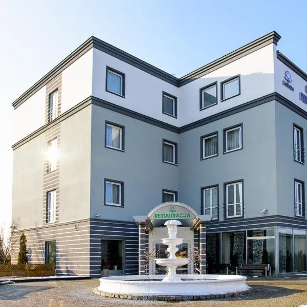 L'ascada Hotel, hotel in Dolsk