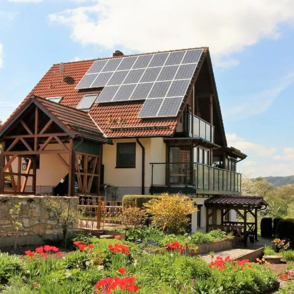 Ferienwohnung Saaletalblick, hótel í Dornburg