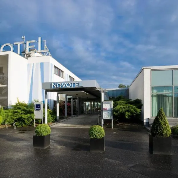 Novotel Poznań Malta: Poznań şehrinde bir otel