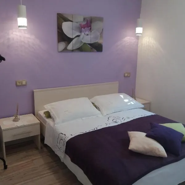 Apartmani Bruna, hotel v destinaci Jezera