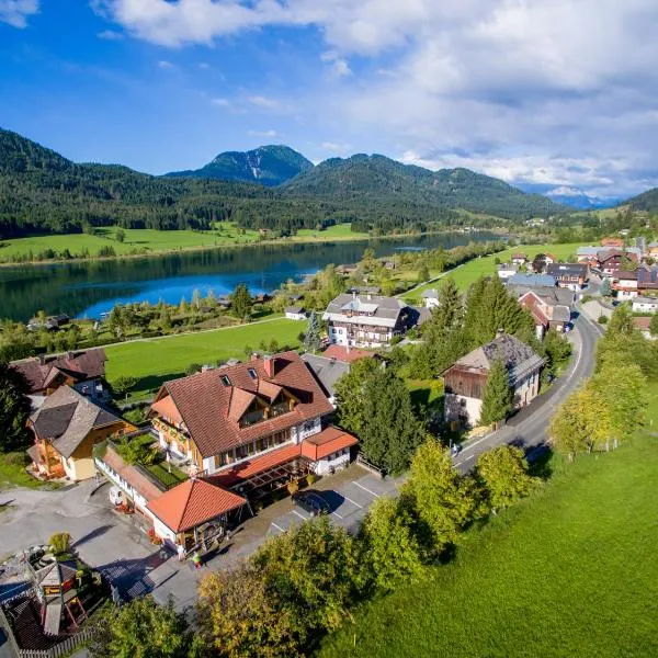Ferienhaus Holzer, hotel v destinaci Weissensee