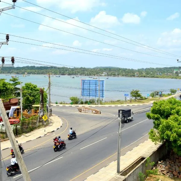 Holiday Villa, hotel in Trincomalee