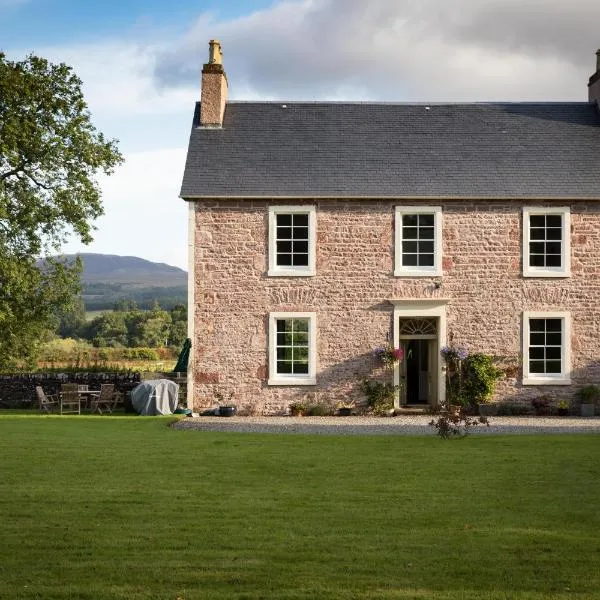 Kilmaronock Manse B&B, hotel v destinaci Drymen