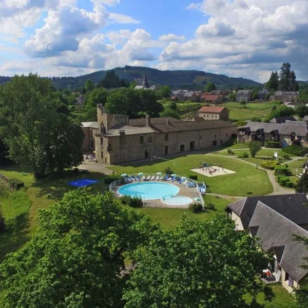 VVF Château sur la Vienne Lac de Vassivière, hotel em Nedde