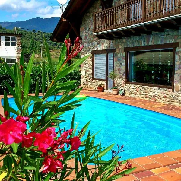 Chalet "Rec dels Noguers", hotel v destinaci Castellciutat