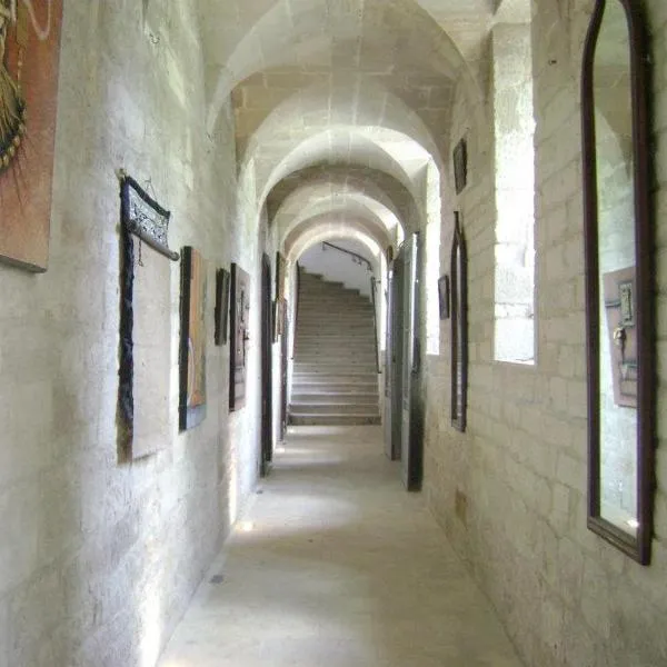 Les Chambres du Clos des Capucins, hotel en Barjac