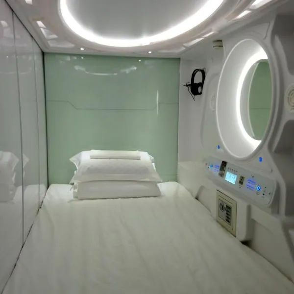 Stay With Me Capsules Hostel, hotel v destinaci Melaka