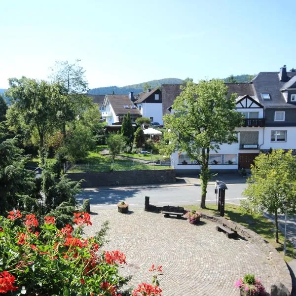 Haus Schnorbus, hotel in Hallenberg