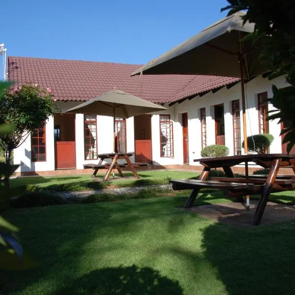 Journey's Inn Africa Guest Lodge, ξενοδοχείο σε Κέμπτον Παρκ