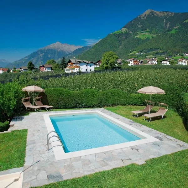 Hotel & Residence Rebhof，位于蒂鲁罗的酒店