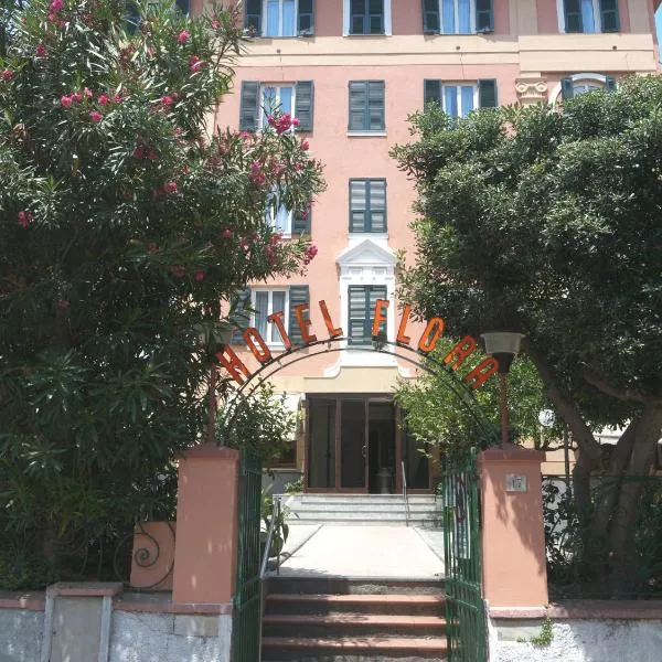 Hotel Flora – hotel w mieście Celle Ligure