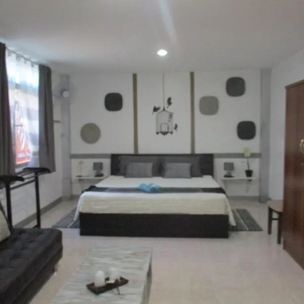 Similan Hotel, Hotel in Strand Bang Tao