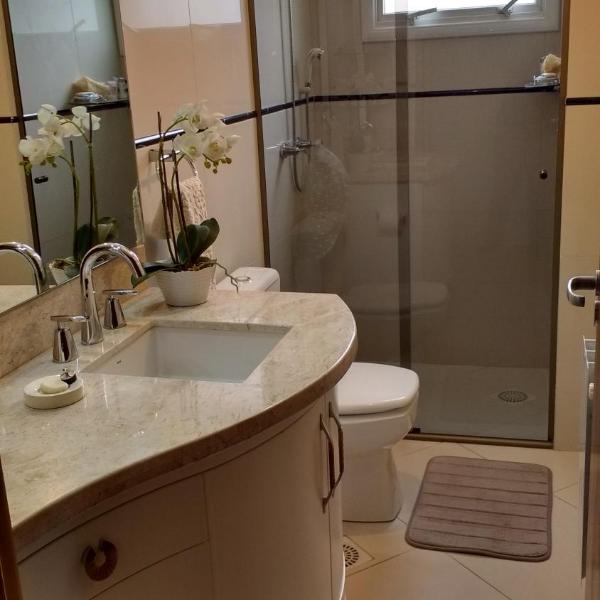 Lindo apartamento no centro de Canela - Foto 3