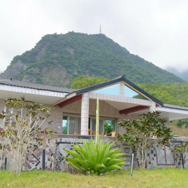 小桂林山莊民宿 ，長濱鄉的飯店